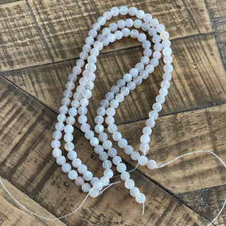 8mm Frosted Gray Crackle Agate Bead Strand