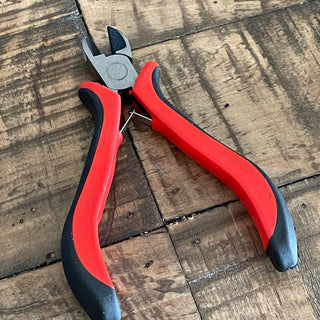 4.5 Inch Wire Cutter Pliers - Stainless Iron - Durable