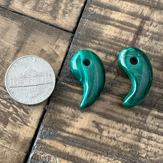 Grade A Malachite Magatama Pendant