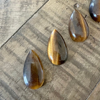 28x15mm Tigers Eye Teardrop Cabochon