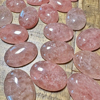 25x18mm Strawberry Quartz Cabochon