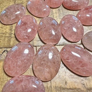 25x18mm Strawberry Quartz Cabochon